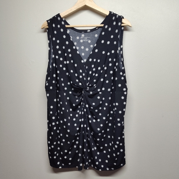 Lane Bryant Top Women Plus Size 18/20 Black White Sleeveless V-Neck Casual - Picture 1 of 7